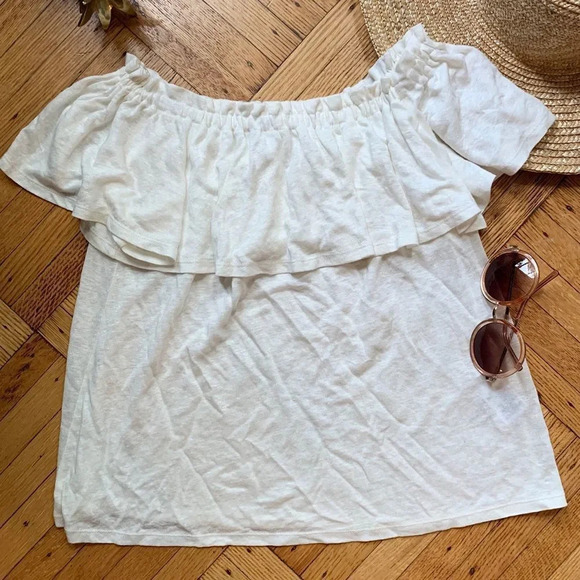 Banana Republic Off the Shoulders Ruffle Top - Picture 1 of 4